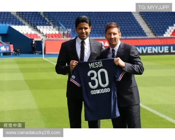 纳赛尔获评最佳主席,巴黎欧冠冠军管理团队受肯定